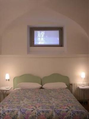 фото отеля Entro Le Mura Bed and Breakfast Bergamo