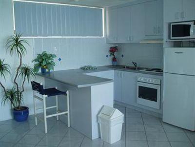 фото отеля At The Sands Holiday Apartments Gold Coast
