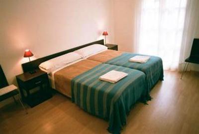 фото отеля Apartamentos Auhabitat Zaragoza