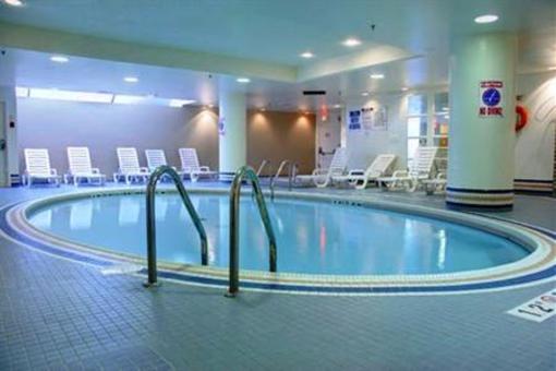 фото отеля Crowne Plaza Toronto Airport