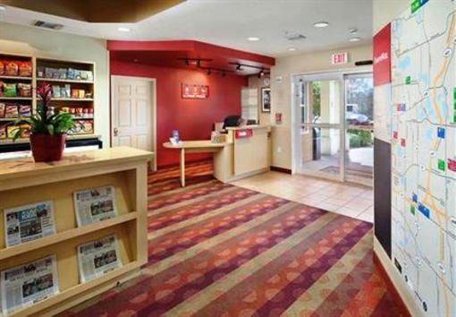 фото отеля TownePlace Suites Orlando East UCF
