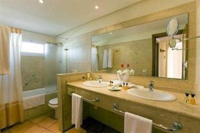 фото отеля Sol Barbacan Hotel