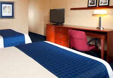 фото отеля Courtyard by Marriott Detroit Warren