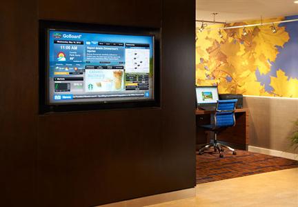 фото отеля Courtyard by Marriott Detroit Warren