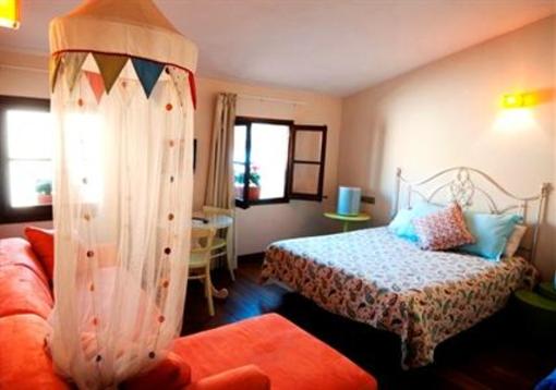 фото отеля L'Argolla Hostal