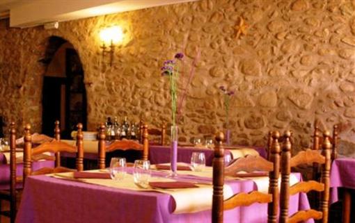 фото отеля L'Argolla Hostal