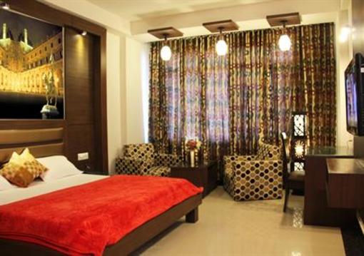 фото отеля Hotel Namaskar Residency