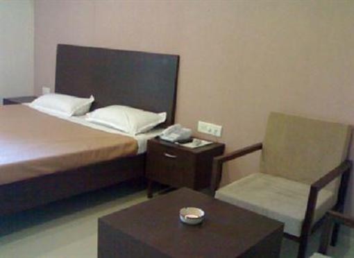 фото отеля The Regency Square Hotel Gwalior