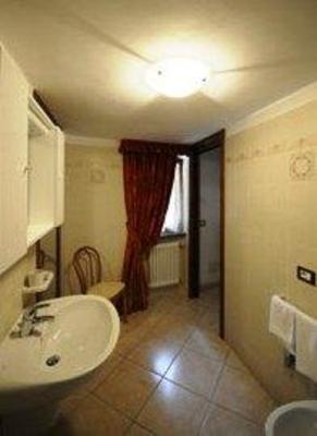 фото отеля Bed & Breakfast Franci Antey-Saint-Andre
