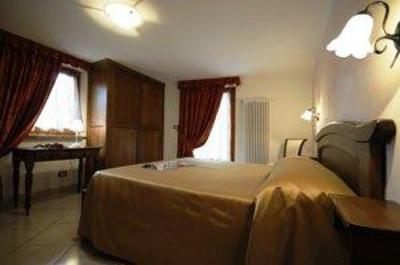 фото отеля Bed & Breakfast Franci Antey-Saint-Andre
