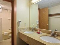 Ramada Xenia
