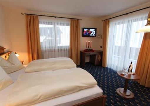 фото отеля Hotel Alpengasthof Winklmoosalm Reit im Winkl