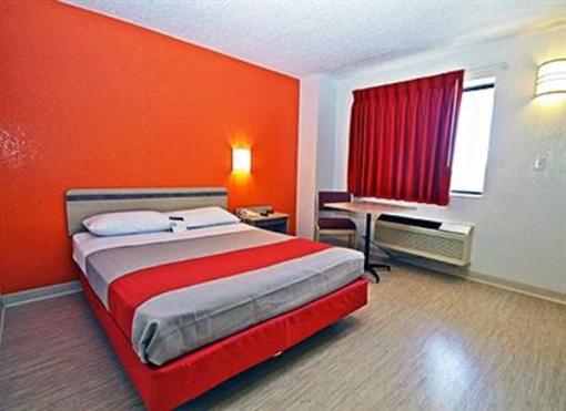фото отеля Motel 6 Chicago Southwest - Aurora