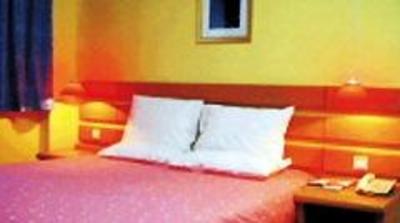 фото отеля Home Inn (Weifang Dongfeng East Street)