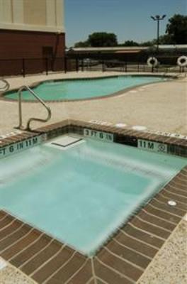 фото отеля Holiday Inn Express Hotel & Suites Uvalde