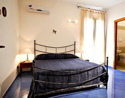 фото отеля Case Vacanza Le Magnolie Castellammare del Golfo