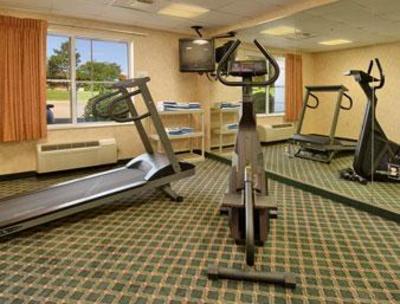 фото отеля Baymont Inn & Suites Grand Rapids Walker (Michigan)