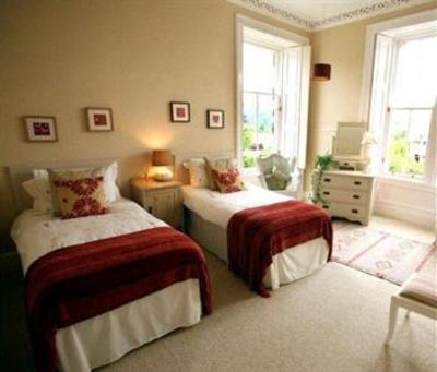 фото отеля Yanns At Glenearn House Crieff