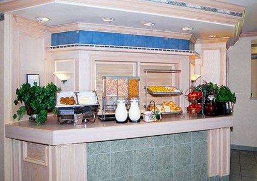 фото отеля Comfort Suites Fort Wayne