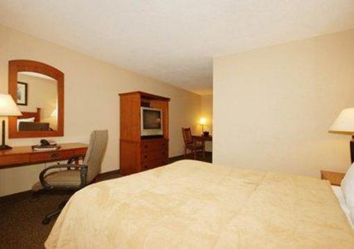 фото отеля Comfort Inn & Suites Blue Ridge
