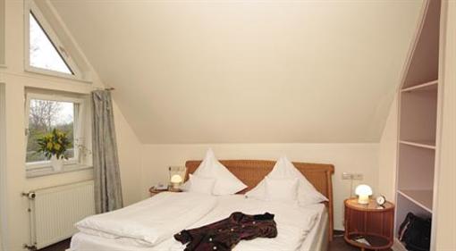 фото отеля Hotel Adler Waiblingen