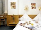 фото отеля Hotel Adler Waiblingen