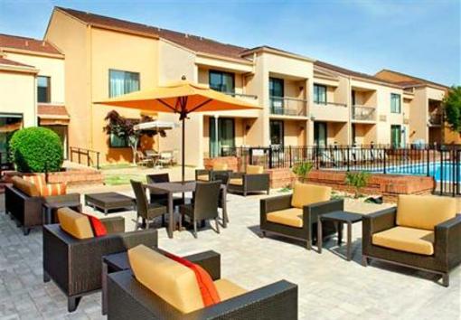 фото отеля Courtyard by Marriott Columbus