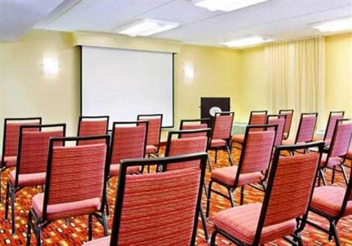 фото отеля Courtyard by Marriott Columbus