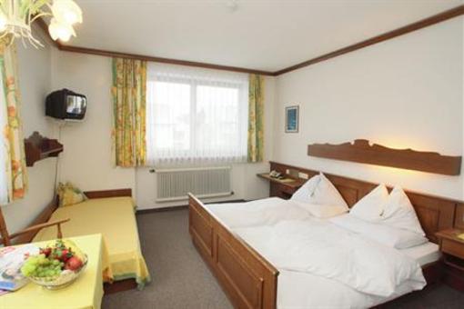 фото отеля AlpenParks Parkhotel Zell am See