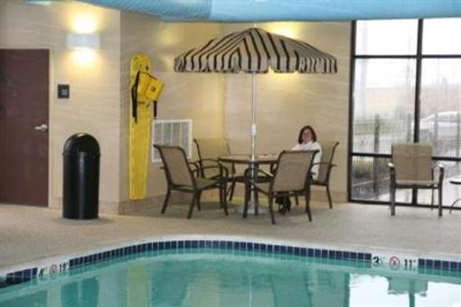 фото отеля Hampton Inn & Suites Toledo-Perrysburg