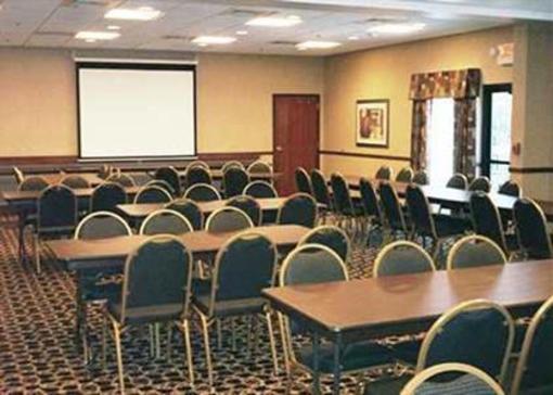 фото отеля Hampton Inn & Suites Toledo-Perrysburg