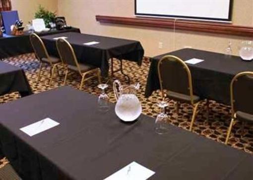 фото отеля Hampton Inn & Suites Toledo-Perrysburg