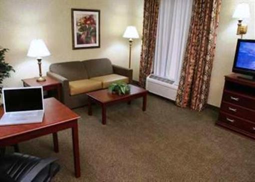 фото отеля Hampton Inn & Suites Toledo-Perrysburg