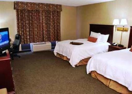 фото отеля Hampton Inn & Suites Toledo-Perrysburg