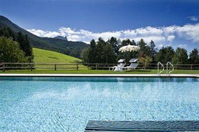 фото отеля Hotel Chalet Tianes Kastelruth