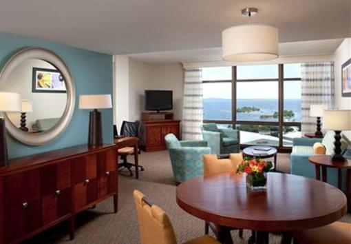 фото отеля Courtyard Miami Coconut Grove