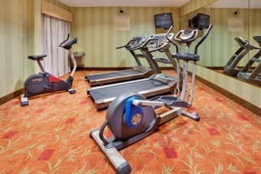 фото отеля Holiday Inn Express Hotel & Suites Quakertown