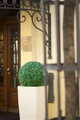 фото отеля Louren Hotel & Apartments