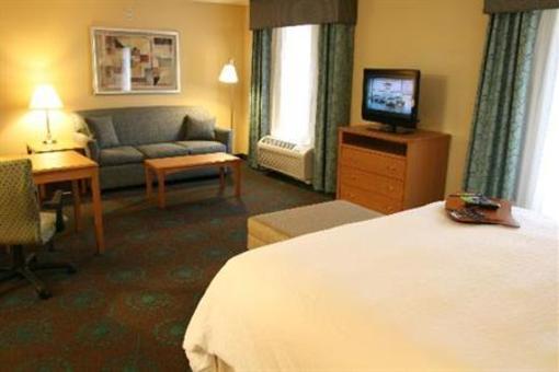 фото отеля Hampton Inn & Suites Canton