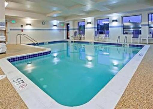 фото отеля Hampton Inn & Suites Canton