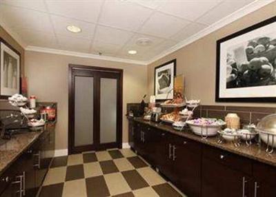фото отеля Hampton Inn Atlanta - Buckhead