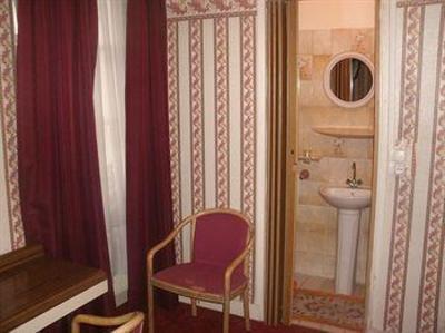 фото отеля Hotel Saint Pierre Paris Rue Seveste