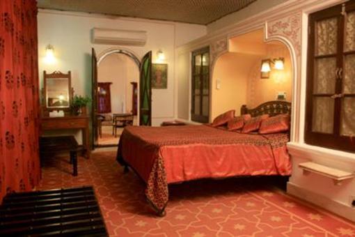 фото отеля Deogarh Khayyam