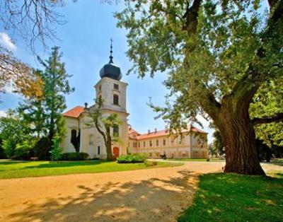 фото отеля Maxmilian Hotel Loucen