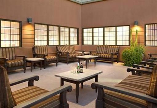 фото отеля Courtyard Scottsdale Old Town