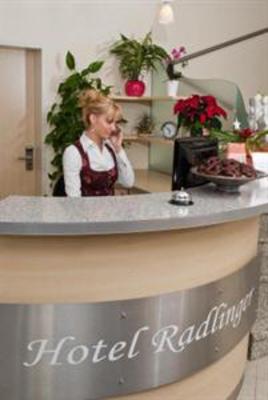 фото отеля Radlinger Hotel Himberg