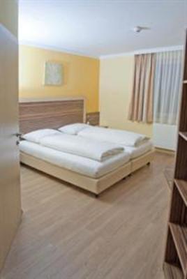 фото отеля Radlinger Hotel Himberg