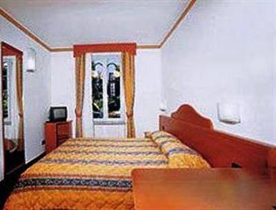 фото отеля Albergo Al Salus