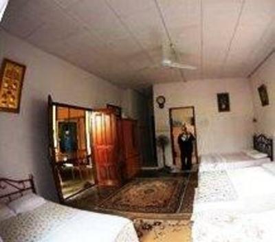 фото отеля Homestay Santubong