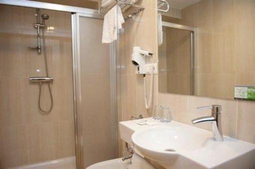 фото отеля Hostal Rocamar